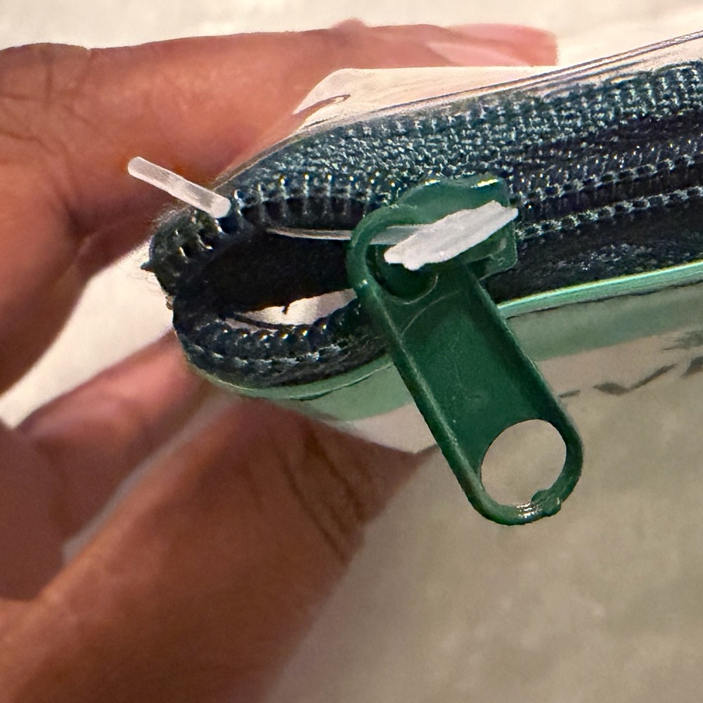 Earth Therapeutics Cucumber Eye Pads - Picture 6 of 6